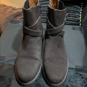 Donald Pliner | Captain Boots Women Sz. 12